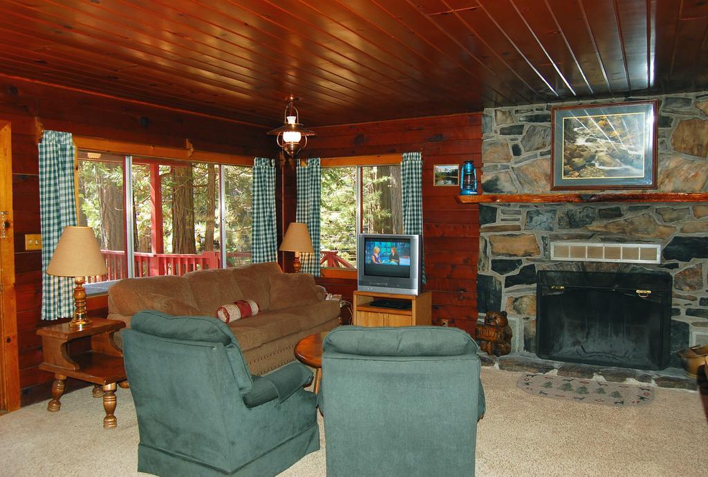 3N Lockwood Lodge Wawona Buitenkant foto